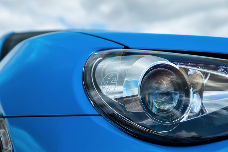 Детали экстерьера Toyota GT 86 Blue Edition 2018 года  (UK) (фото 2 из 40)